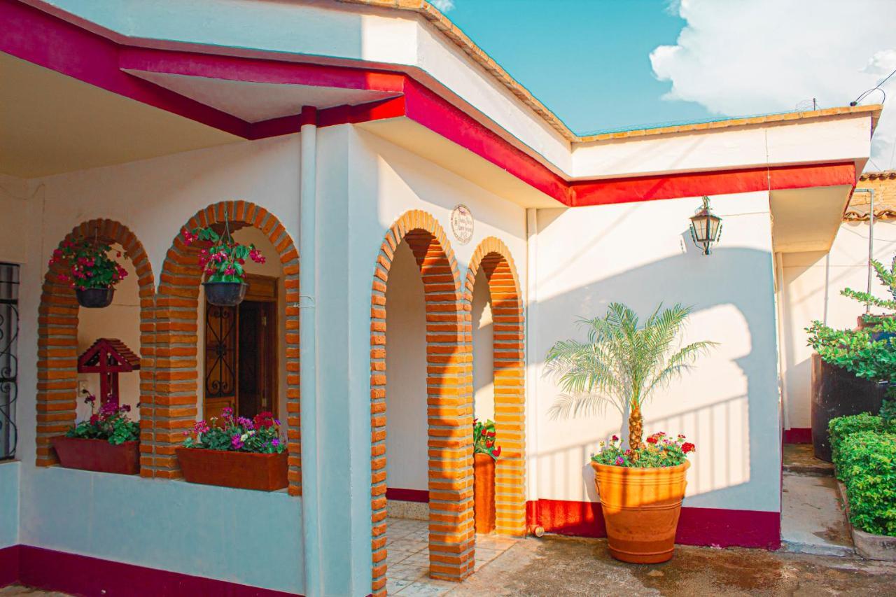 Villa Flores, Casa En El Centro De ماسكوتا المظهر الخارجي الصورة